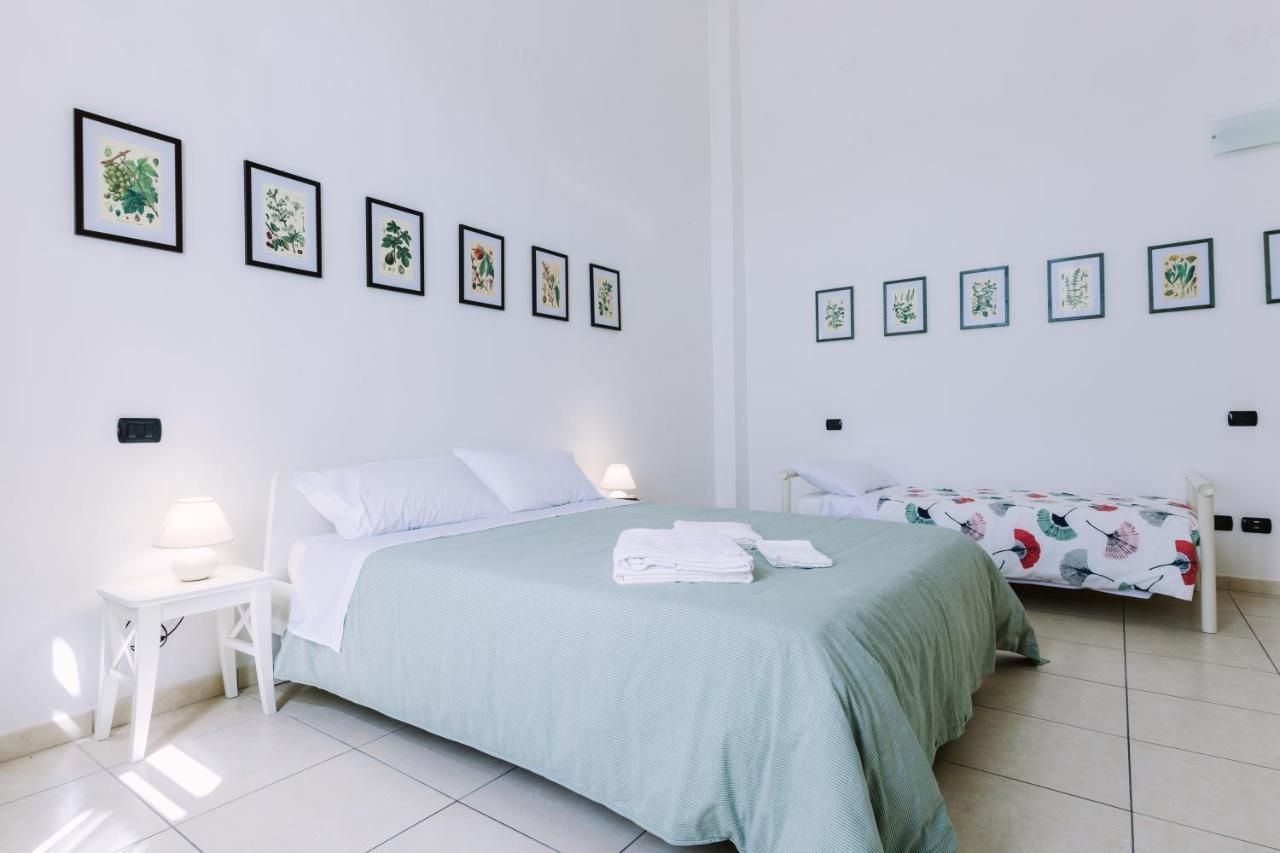 Pangea E Panthalassa B&B Lecce Exteriör bild