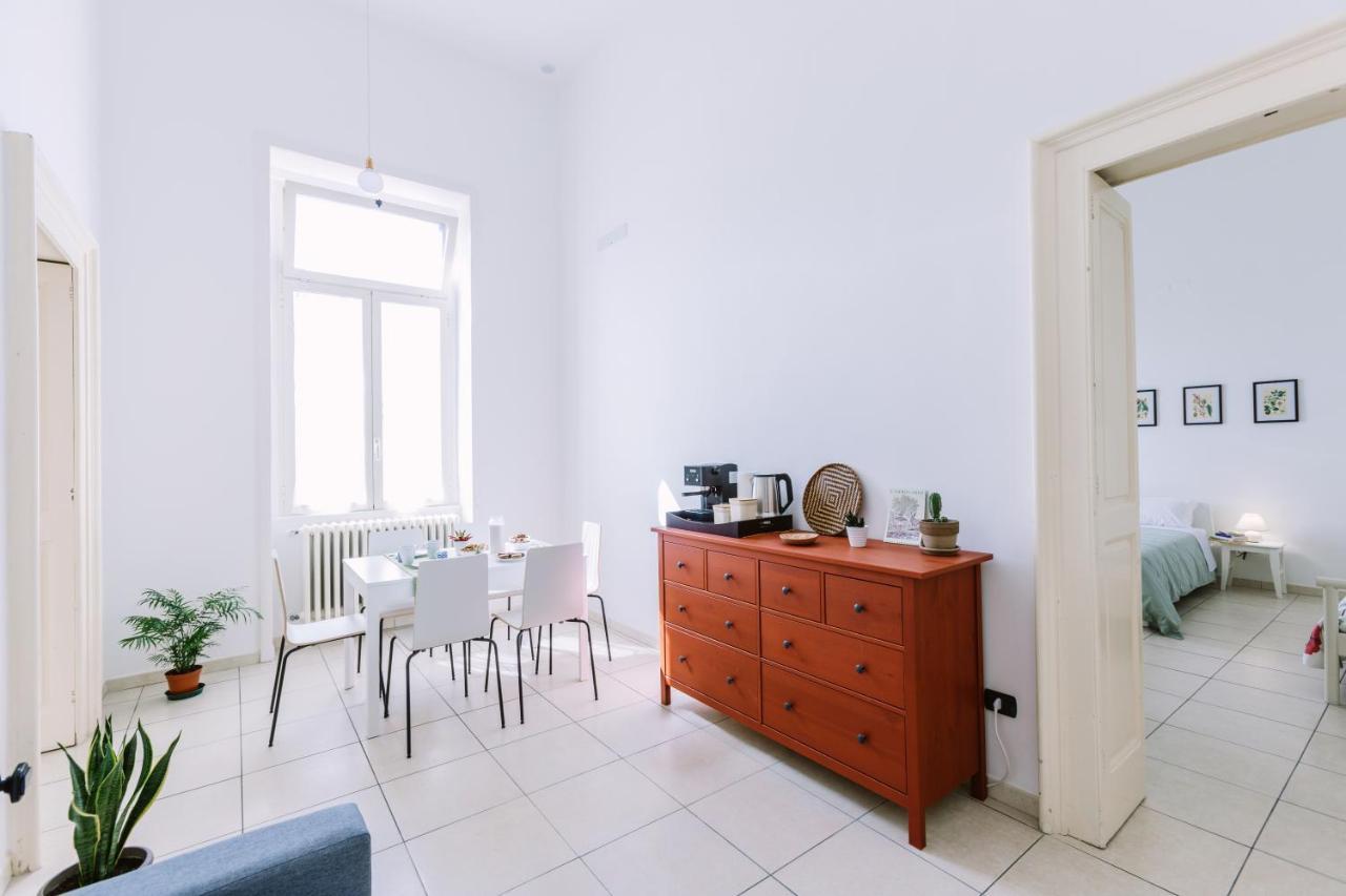 Pangea E Panthalassa B&B Lecce Exteriör bild